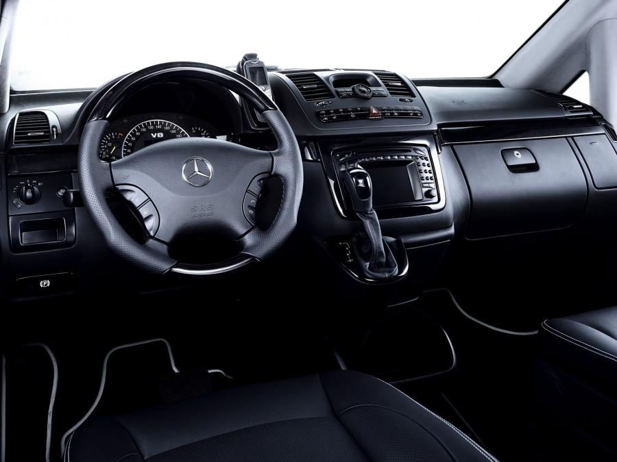  Mercedes-Benz Viano X-Clusive 2007 года  (фото 3 из 10)